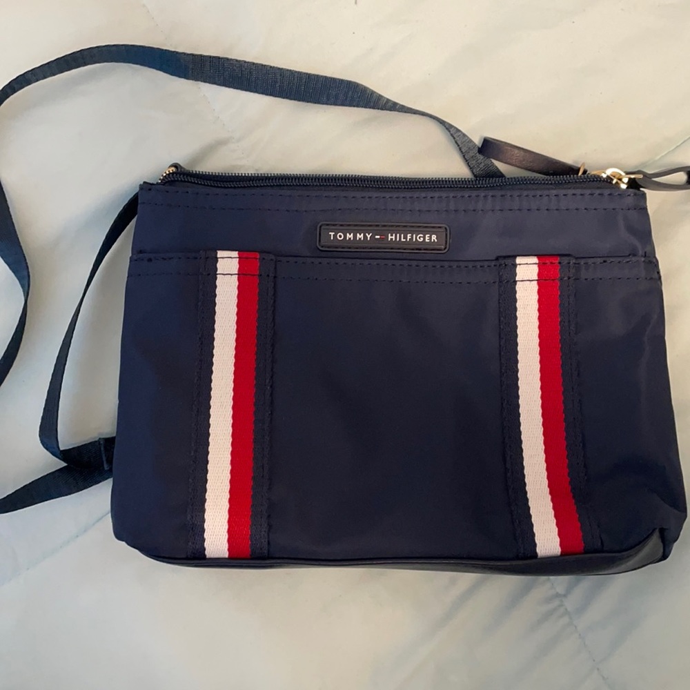 Tommy Hilfiger Crossbody Bag